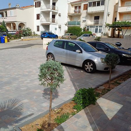 קרק Apartmani Bulajic מראה חיצוני תמונה