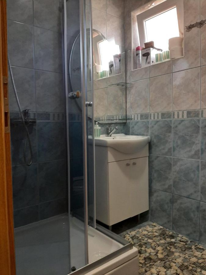 קרק Apartmani Bulajic מראה חיצוני תמונה