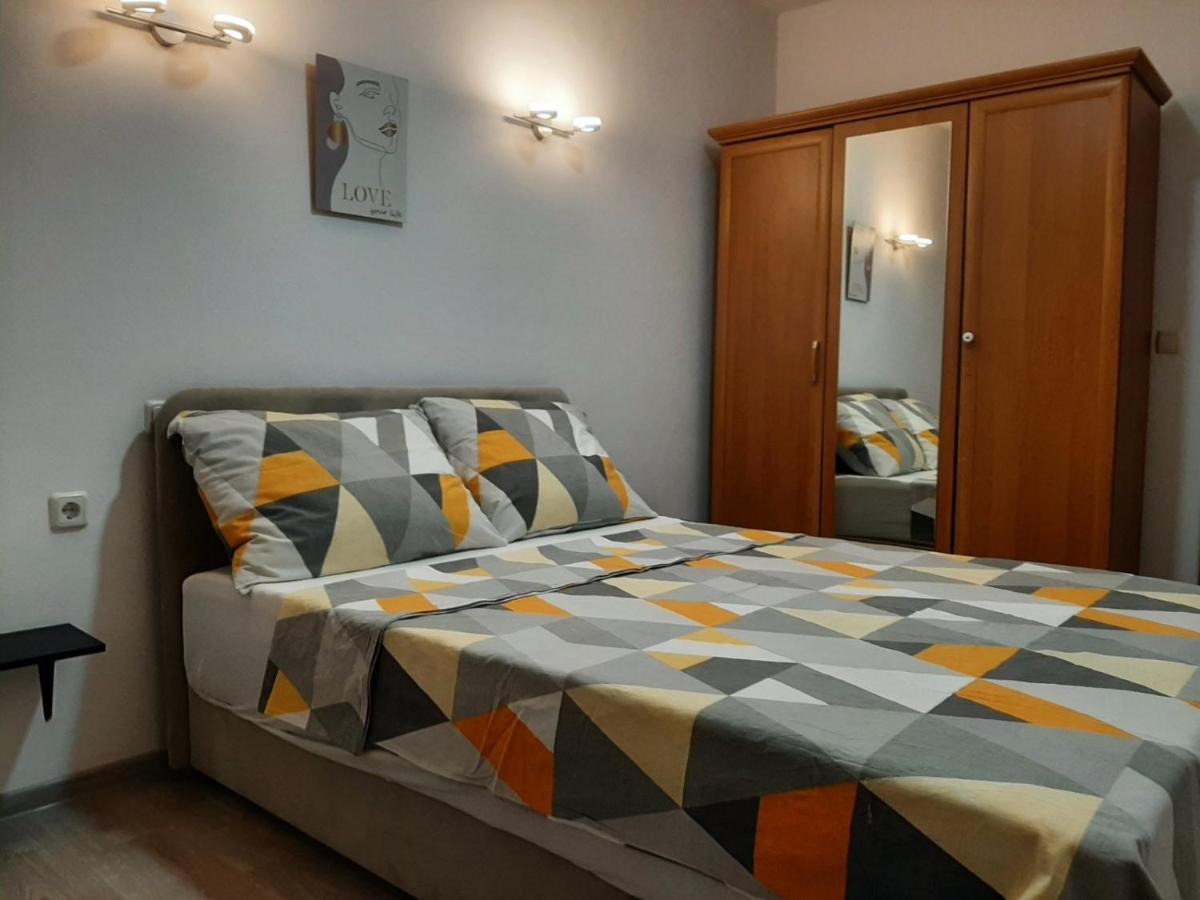 קרק Apartmani Bulajic מראה חיצוני תמונה