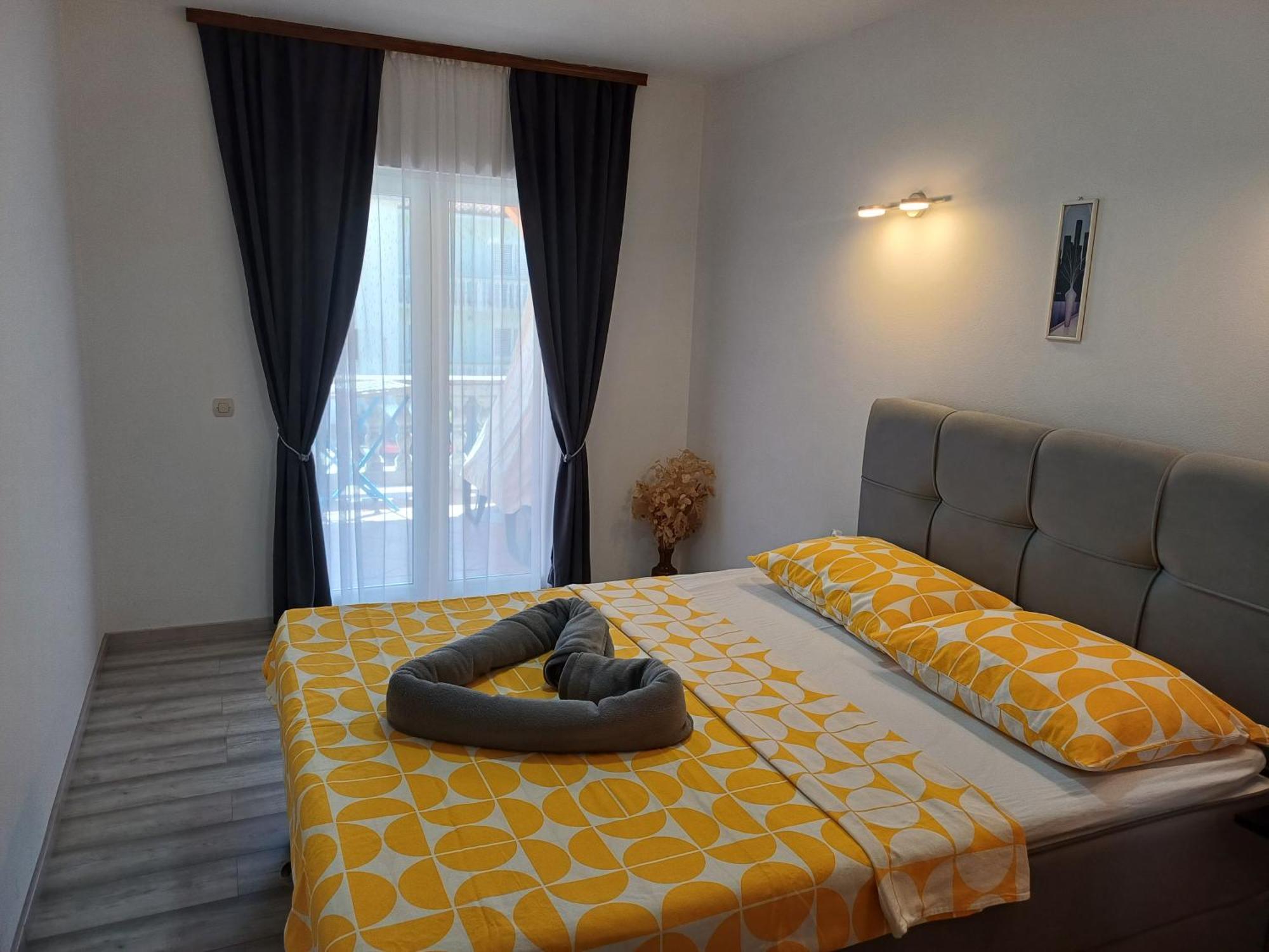 קרק Apartmani Bulajic מראה חיצוני תמונה