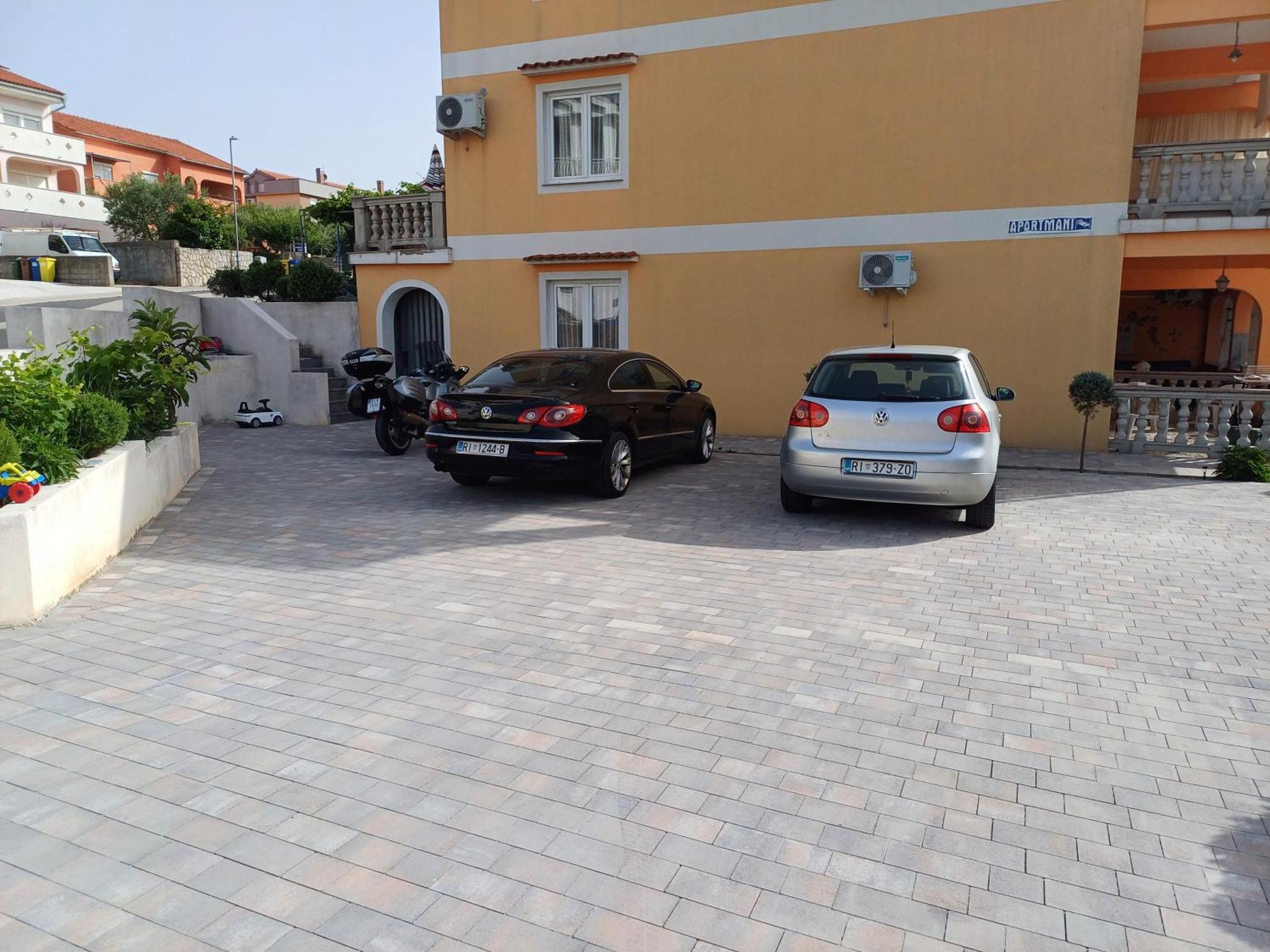 קרק Apartmani Bulajic מראה חיצוני תמונה